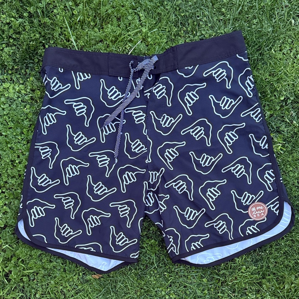 Men's Black Printed Swim Board Shorts